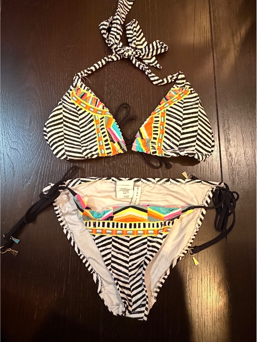 Trina Turk Black and White Geometric Bikini Sz. 4/6